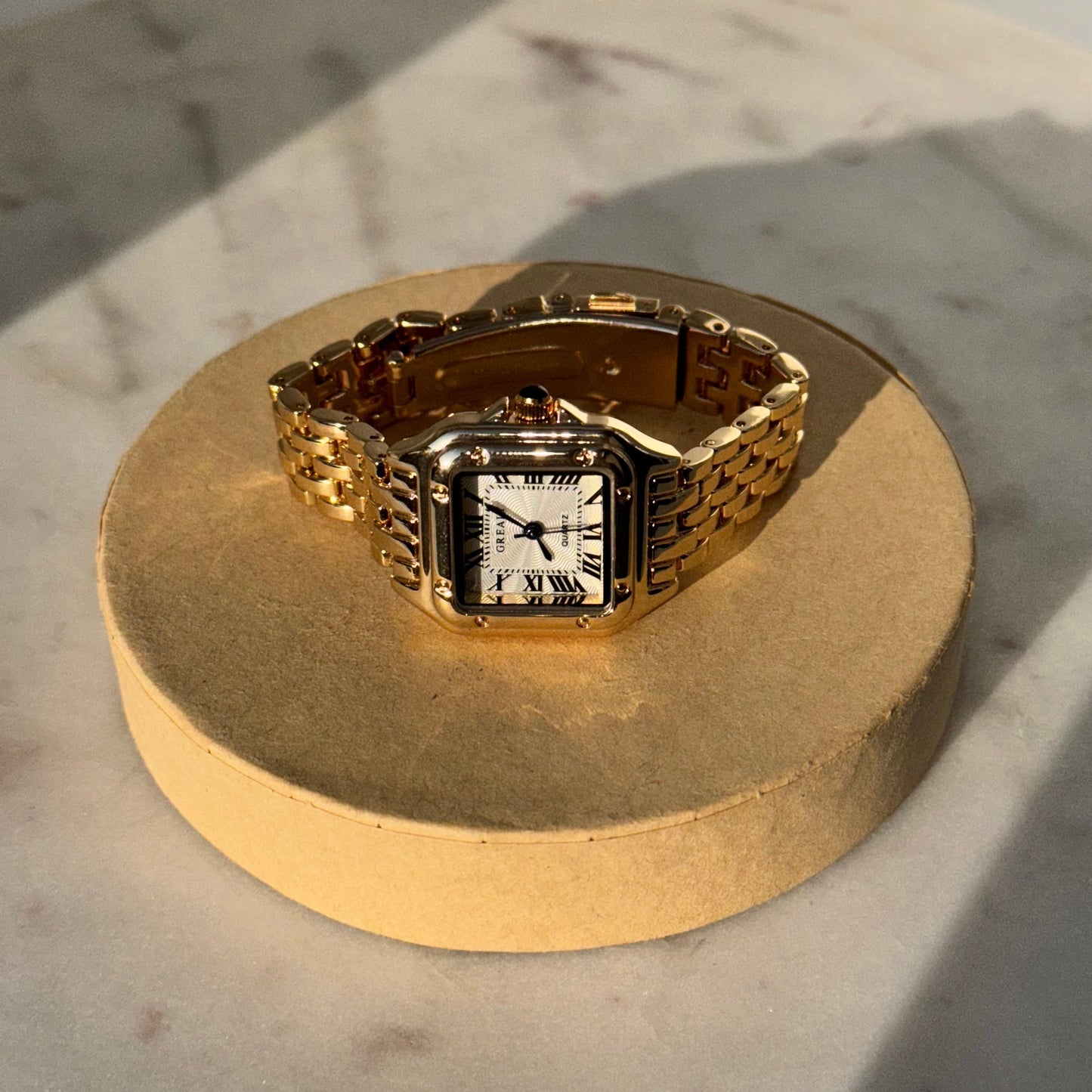 VINTAGE WATCH