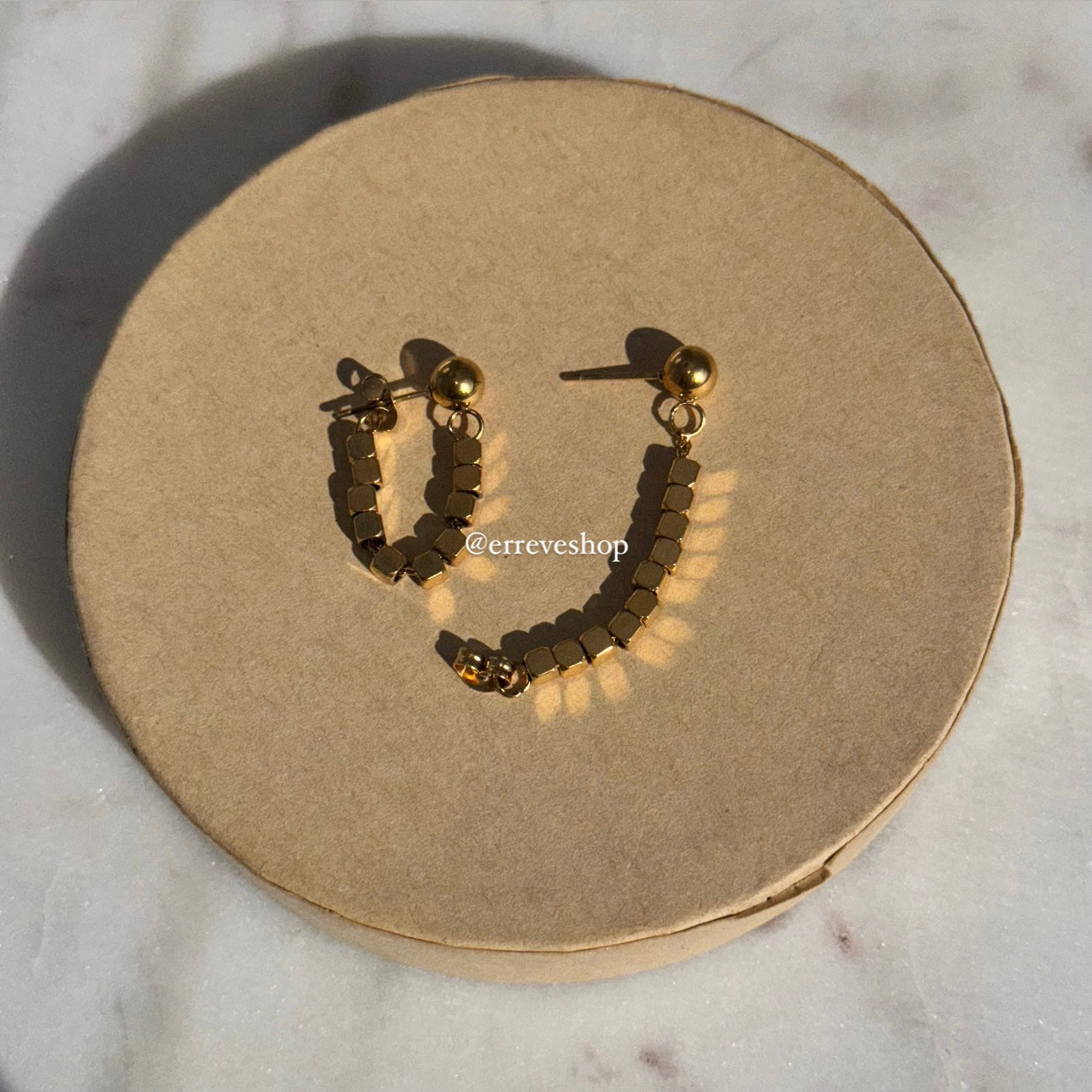 ADELIA GOLDEN EARRINGS
