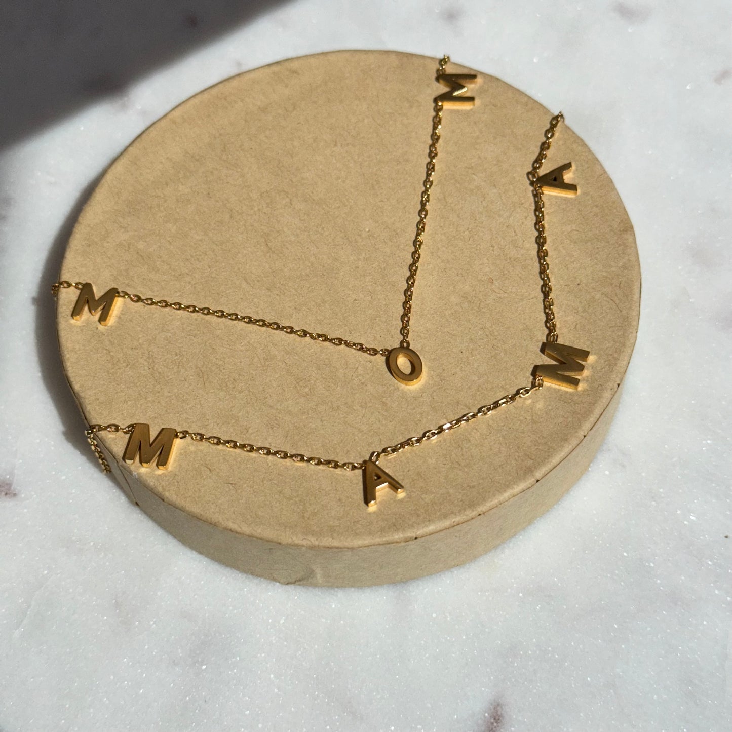 MAMÁ GOLD NECKLACE