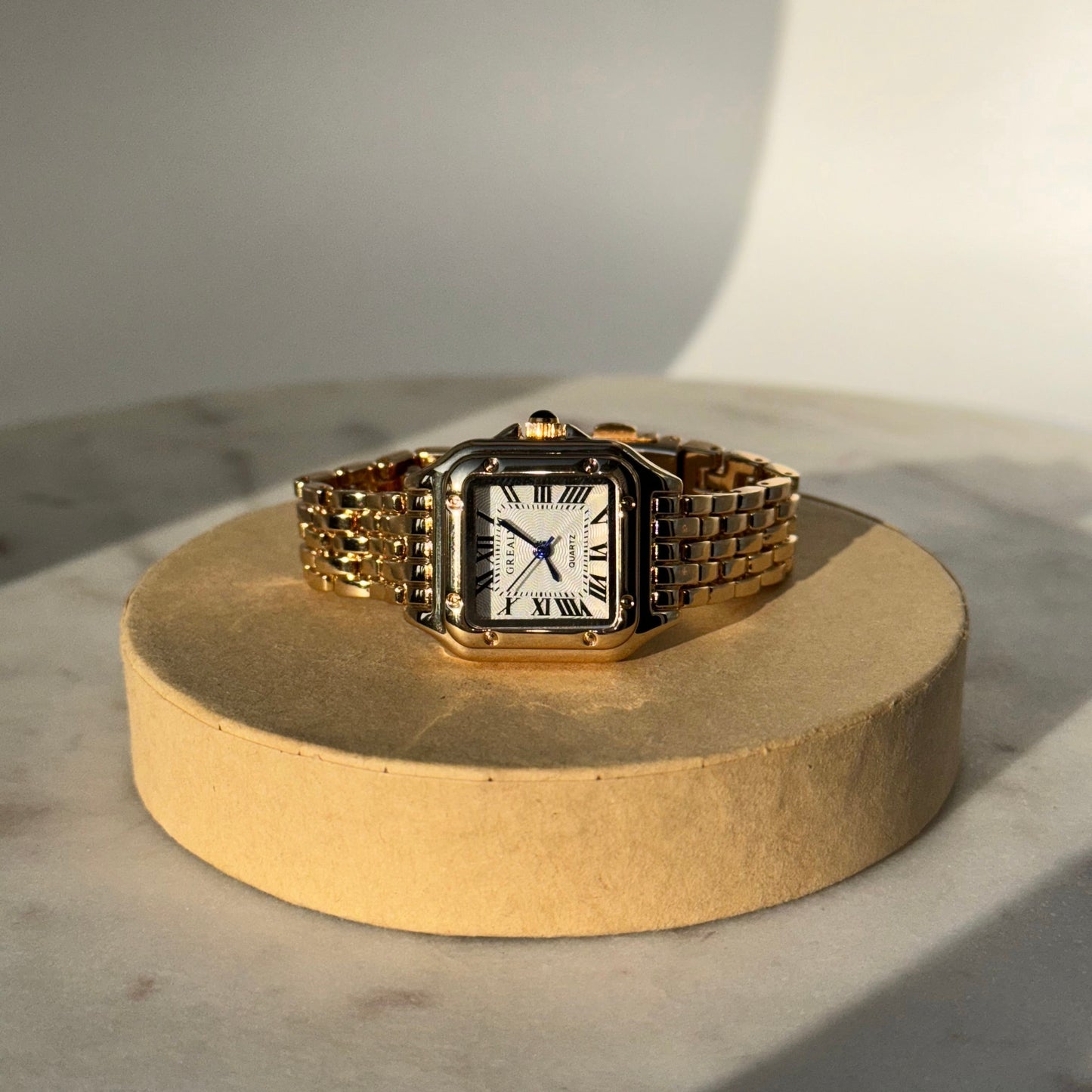 VINTAGE WATCH