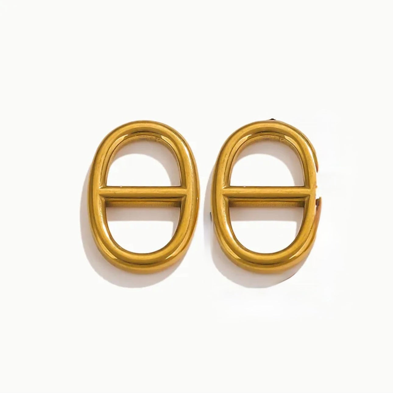 LETTER GOLD ZAFIRA BRACELET